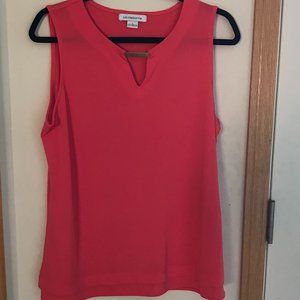 Salmon colored top